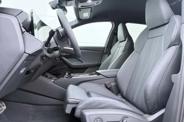 Audi Q6 e-tron (2026) thumbnail 3