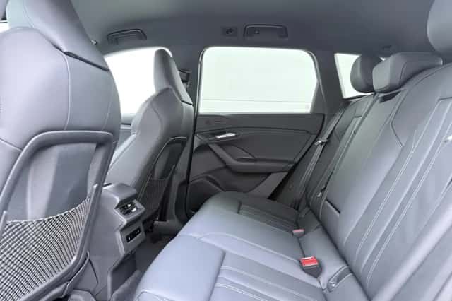 Audi Q6 e-tron (2026) thumbnail 6
