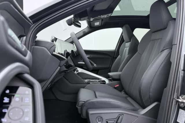 Audi Q5 (2026) thumbnail 3