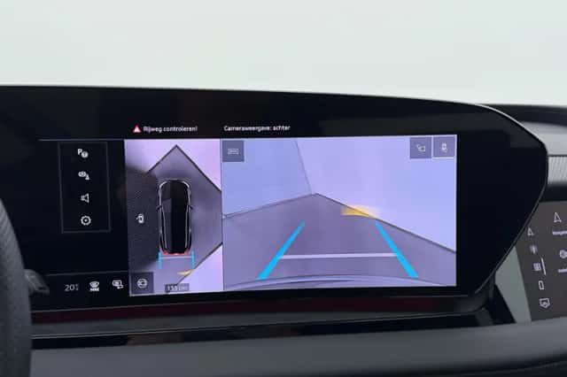 Audi Q6 e-tron (2025) thumbnail 9
