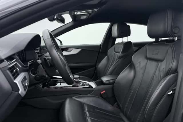 Audi A5 (2023) thumbnail 4