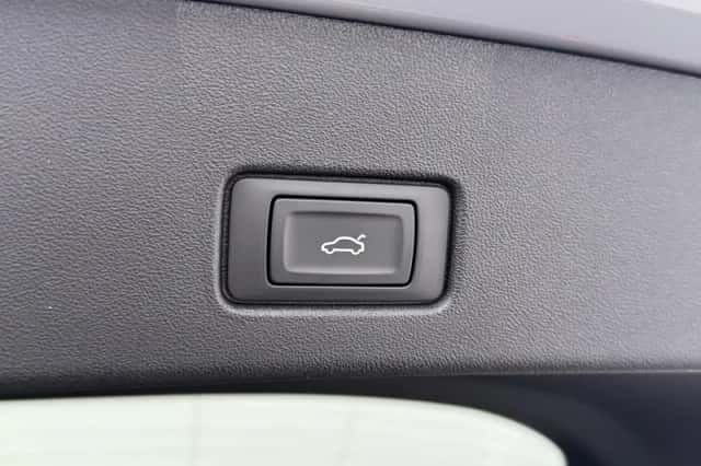 Audi Q4 e-tron (2026) thumbnail 8