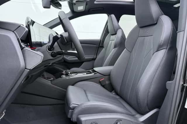 Audi Q6 e-tron (2026) thumbnail 3