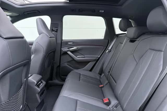 Audi Q6 e-tron (2026) thumbnail 6