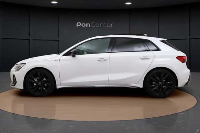 Audi A3 (2025) thumbnail 6