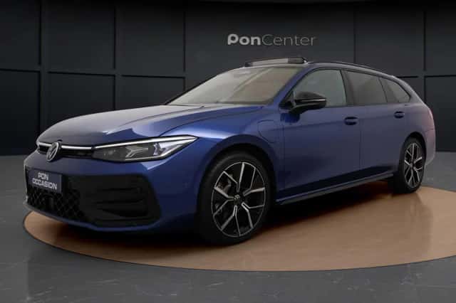 Volkswagen Passat (2024) thumbnail 15