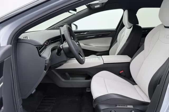 Volkswagen ID.7 (2026) thumbnail 3