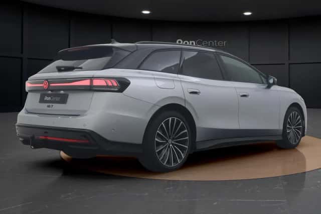 Volkswagen ID.7 (2026) thumbnail 4