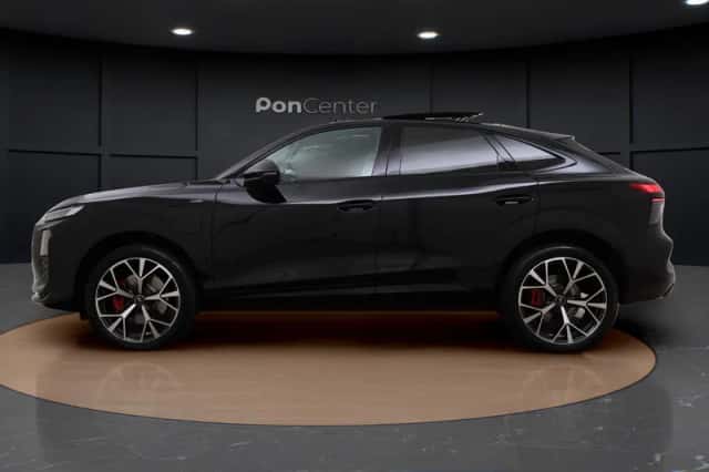 Audi Q3 (2026) thumbnail 5