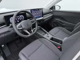 Volkswagen T-Roc (2026) thumbnail 2