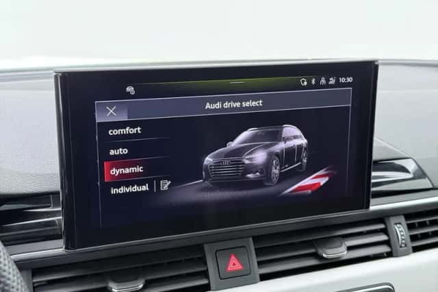 Audi A4 (2024) thumbnail 13