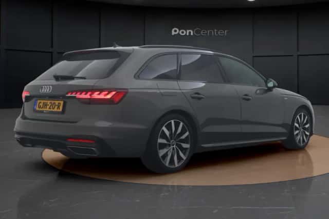Audi A4 (2024) thumbnail 6