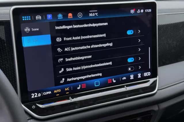 Volkswagen Tiguan (2026) thumbnail 16