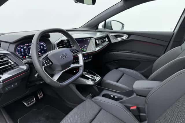 Audi Q4 (2026) thumbnail 3