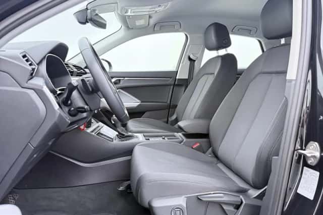 Audi Q3 (2024) thumbnail 4