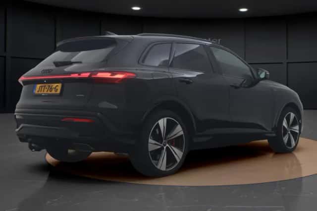 Audi Q5 (2026) thumbnail 6