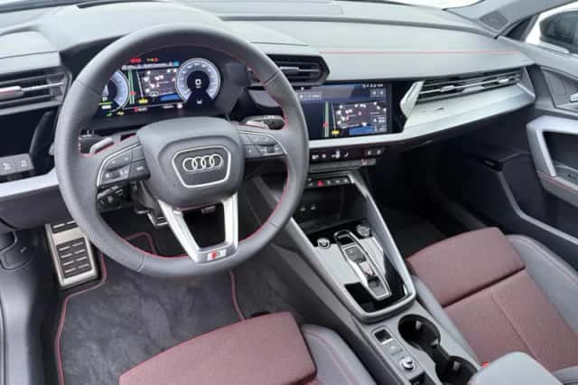Audi A3 (2025) thumbnail 4