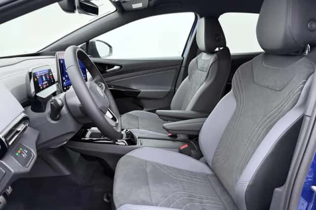 Volkswagen ID.4 (2026) thumbnail 3