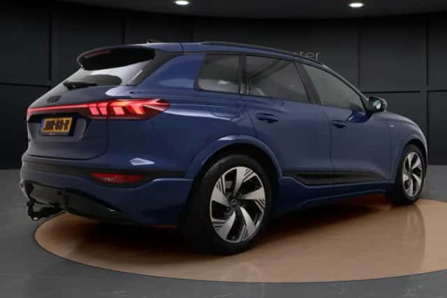 Audi Q6 e-tron (2025) thumbnail 6