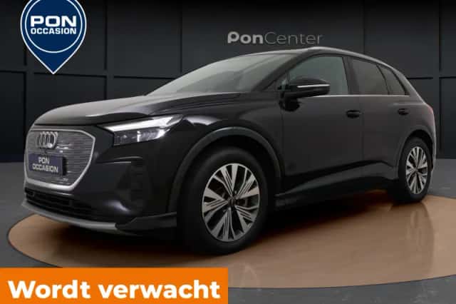 Audi Q4 e-tron (2025) thumbnail 1