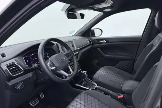 Volkswagen T-Cross (2025) thumbnail 4