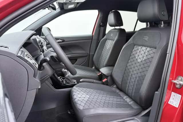 Volkswagen T-Cross (2026) thumbnail 3