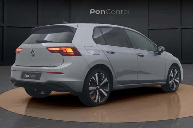 Volkswagen Golf (2026) thumbnail 3