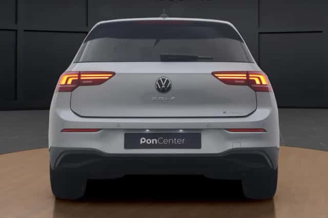 Volkswagen Golf (2026) thumbnail 5