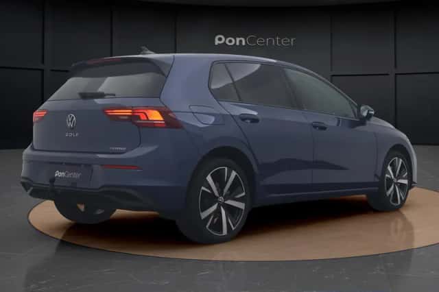 Volkswagen Golf (2026) thumbnail 4