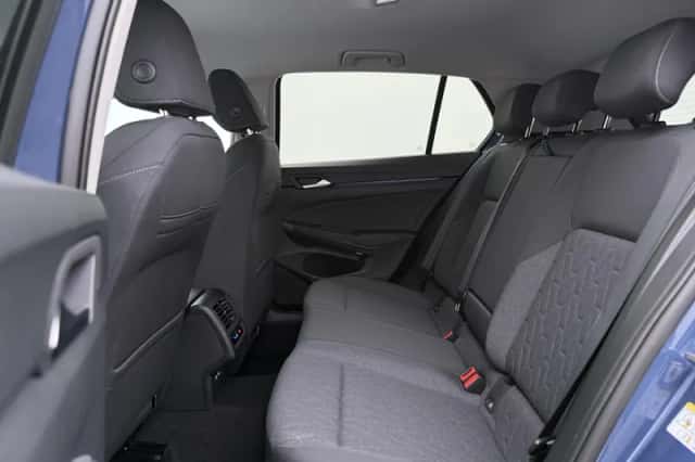 Volkswagen Golf (2026) thumbnail 6