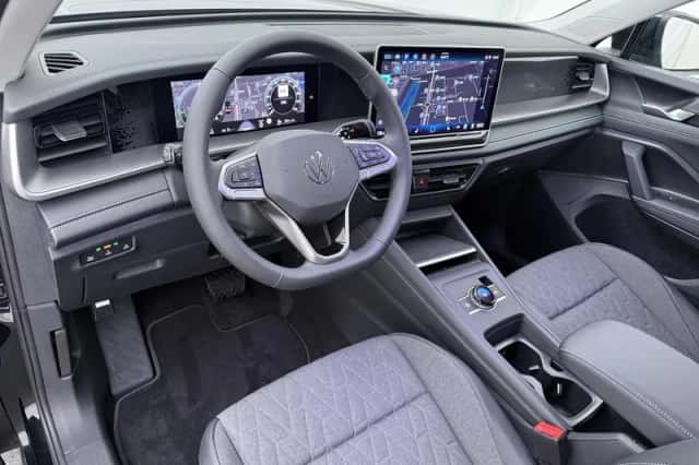Volkswagen Tayron (2026) thumbnail 2