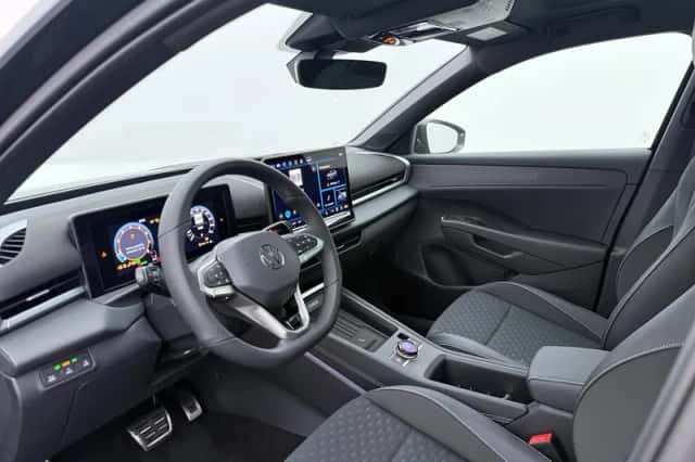 Volkswagen T-Roc (2026) thumbnail 2