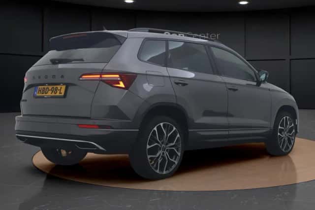 Škoda Karoq (2024) thumbnail 5