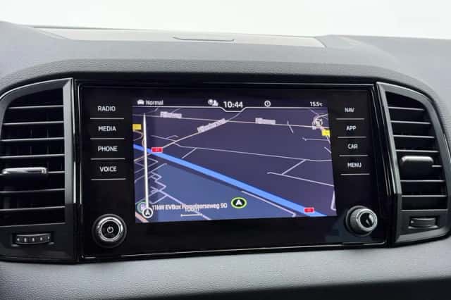 Škoda Karoq (2023) thumbnail 8