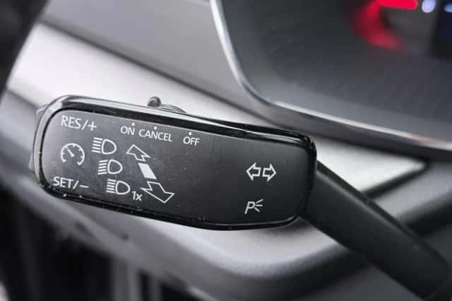 Škoda Octavia (2024) thumbnail 9