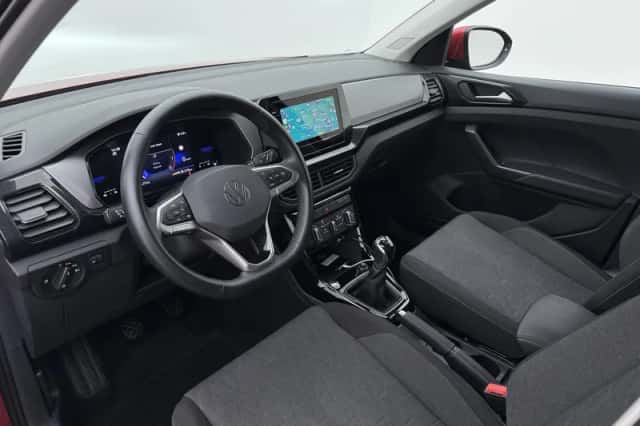 Volkswagen T-Cross (2025) thumbnail 3
