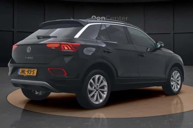 Volkswagen T-Roc (2025) thumbnail 5