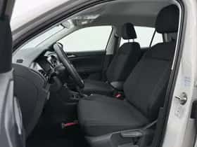 Volkswagen T-Cross (2024) thumbnail 4