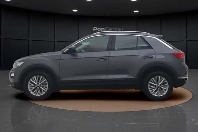 Volkswagen T-Roc (2022) thumbnail 6