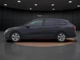 Volkswagen Golf (2023) thumbnail 6