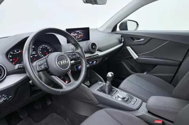 Audi Q2 (2022) thumbnail 3