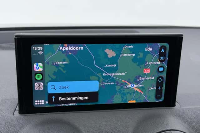 Audi Q2 (2022) thumbnail 7