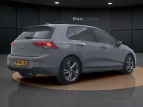 Volkswagen Golf (2022) thumbnail 5