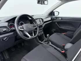 Volkswagen T-Cross (2022) thumbnail 3