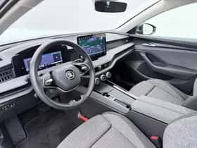 Škoda Superb (2024) thumbnail 3