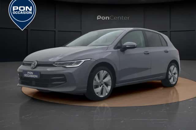 Volkswagen Golf (2024) thumbnail 1