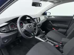 Volkswagen Polo (2021) thumbnail 3