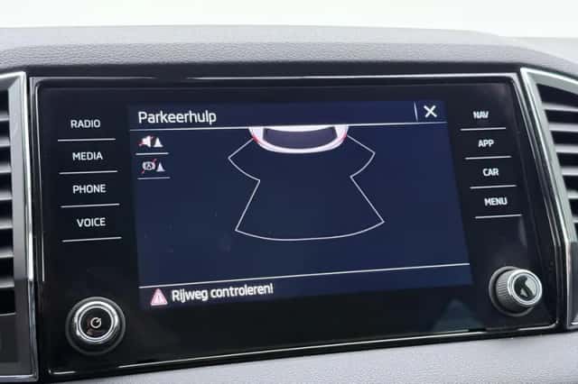 Škoda Karoq (2022) thumbnail 11