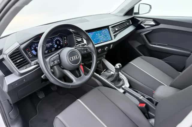 Audi A1 (2022) thumbnail 4