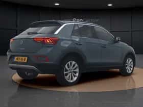 Volkswagen T-Roc (2025) thumbnail 5